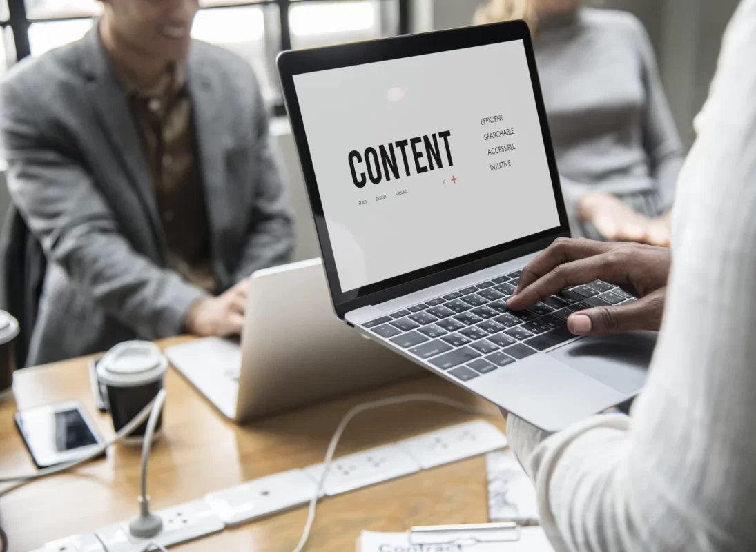 content-concept-laptop-screen-1-1536x1122-1.webp